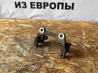 скоба суппорта Ford Fusion (USA) 2 поколение [рестайлинг] 2018, 2.0 л., TPWA, бензин, АКПП, pn4ag0 - ingot silver metallic, седан, полный привод, 70132B135