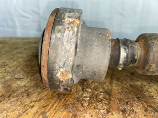 карданный вал Volkswagen Touareg 1 поколение [рестайлинг] 2009, 3.0 л., CASC, дизель, АКПП, полный привод, 7L6521101Q