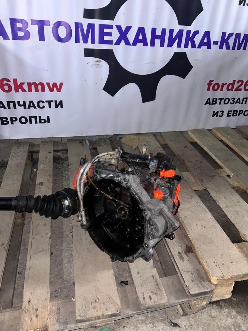 КПП механическая (МКПП) Volkswagen Passat B4 (1993 - 1997), 1.9 л., AAZ, дизель, МКПП, передний привод - фото №1