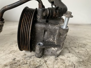 насос гидроусилителя руля Ford Focus 2 поколение 2006, 1.6 л., HWDA, бензин, передний привод, 1420238, 1362652, 1317039, 1484948, 4M51-3A696-AD