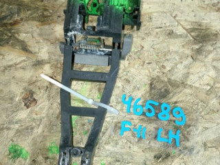 скелет ручки двери передней левой Ford Focus 2 поколение CB4 2008, 1.6 л., бензин