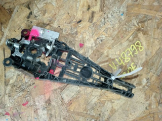 скелет ручки двери передней левой Chevrolet Cruze 1 поколение J300 2012, 1.6 л., бензин