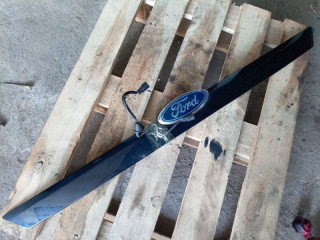 накладка двери (крышки) багажника Ford Focus 2 поколение CB4 2008, 1.6 л., бензин, 1708809