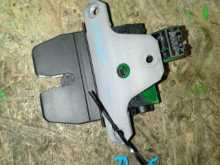 замок багажника Ford Focus 3 поколение CB8 2013, 1.6 л., бензин, 1570448