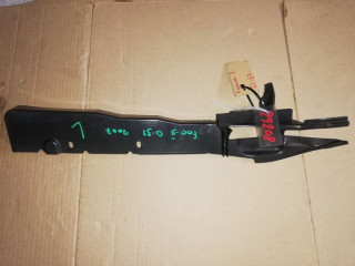 накладка крыла внутренняя перед. лев. Ford Focus 2 поколение CB4 2008