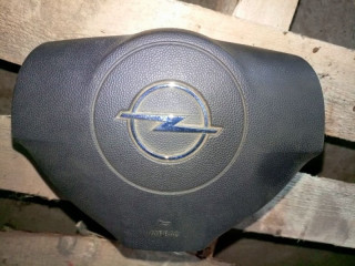 подушка безопасности водителя Opel Astra H/Family [рестайлинг] L69 2010, 1.6 л., i-VTEC, Z 16 XER, бензин, робот, седан, передний привод, 13111344