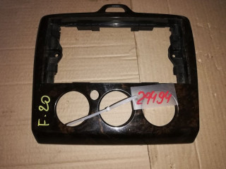 рамка под магнитолу Ford Focus 2 поколение CB4 2007