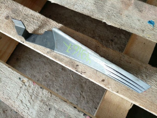 накладка крыла внутренняя перед. лев. Opel Astra H/Family [рестайлинг] L69 2010, 1.6 л., i-VTEC, Z 16 XER, бензин, робот, седан, передний привод, 13272624