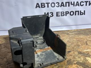 кожух аккумулятора Ford Focus 2 поколение [рестайлинг] DA3 2009, 1.6 л., i, SHDA, бензин, МКПП, silver, универсал, передний привод, правый руль