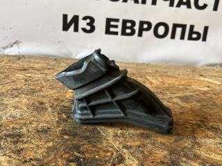 воздуховод (дефлектор) радиатора Ford Focus 3 поколение CB8 2013, 1.6 л., PNDA, бензин, 5МКПП, хетчбэк 5 дв., AV619A675AD