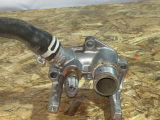 фланец (тройник) системы охлаждения Ford Focus 2 поколение 2007, 1.6 л., бензин, 1221325