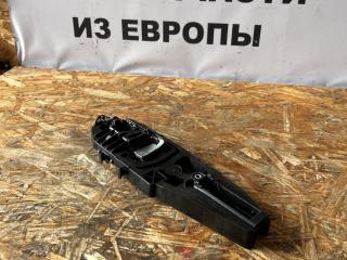 скелет ручки двери передней правой Ford Fusion (USA) 2 поколение [рестайлинг] 2018, 2.0 л., TPWA, бензин, АКПП, pn4ag0 - ingot silver metallic, седан, полный привод, EM2B-R224N02-BC