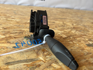 переключатель света Ford Fusion 1 поколение CBK 2004, 1.4 л., i, бензин, 5МКПП, синий металик, передний привод