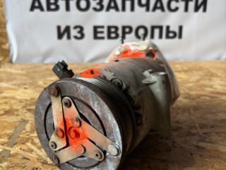 компрессор кондиционера Ford Focus 3 поколение CB8 2012, 1.6 л., i-VTEC, IQDB, бензин, МКПП, frozen white, передний привод, правый руль, AV61-19D629-CB