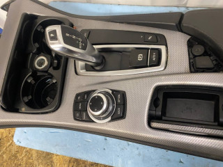 подлокотник BMW 5 серия F07/F10/F11 2011, 2.0 л., АКПП, задний привод, 51169216875, 51169288910, 61317950391, 61319296901, 65829206444, 65829212449