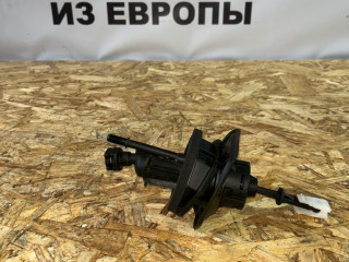цилиндр сцепления главный Ford Focus 3 поколение CB8 2012, 1.6 л., i-VTEC, PNDA, бензин, 5МКПП, white, хетчбэк 5 дв., передний привод, правый руль, 3M51-7A543-BF