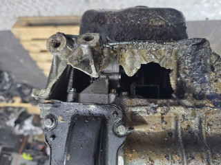 двигатель Peugeot 208 1 поколение 2013, 1.2 л., бензин, HM01