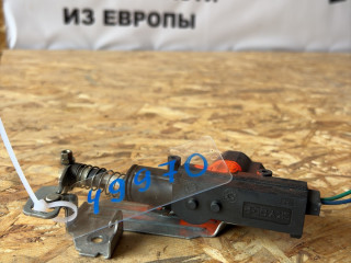 активатор замка багажника Ford Fusion 1 поколение CBK 2004, 1.4 л., i, бензин, 5МКПП, синий металик, передний привод, 1481081