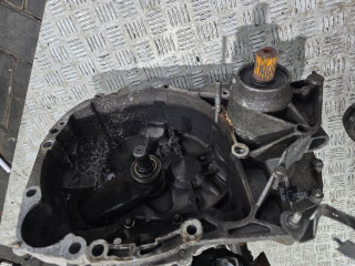 КПП механическая (МКПП) Dacia Sandero 1 поколение 2012, 1.2 л., бензин, JH3090