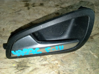 ручка внутренняя Ford Focus 3 поколение CB8 2011, 1.6 л., бензин