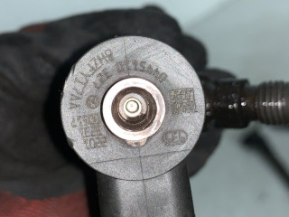 форсунка Opel Insignia 1 поколение (A) 2010, 2.0 л., A 20 DTH, дизель, передний привод, 0445110327, 55566050, 55496735, 821438, 95517502, 0986435201