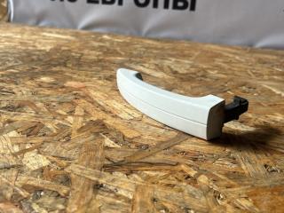 ручка наружная Ford Focus 3 поколение CB8 2012, 1.6 л., i-VTEC, PNDA, бензин, 5МКПП, white, хетчбэк 5 дв., передний привод, правый руль, 1738727