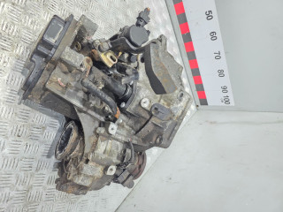 КПП механическая (МКПП) Volkswagen Golf 3 поколение 1999, 1.8 л., бензин, CZM