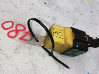 блок управления вентилятором (реле) Ford Focus 2 поколение CB4 2008, 1.8 л., дизель, 94BG14N089E1B