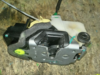 замок двери Chevrolet Cruze 1 поколение J300 2011