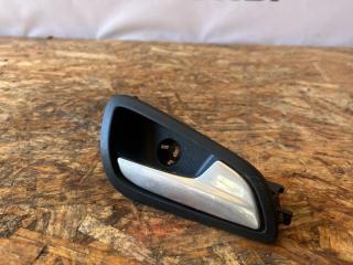 ручка внутренняя Ford Focus 3 поколение CB8 2012, 1.6 л., i-VTEC, IQDB, бензин, 5МКПП, frozen white, хетчбэк 5 дв., передний привод, правый руль, AM51-U22600-BDW