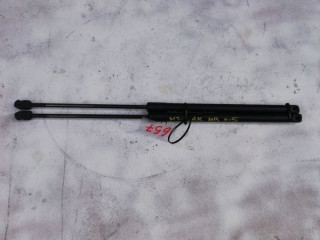 амортизатор крышки багажника (3-5 двери) Mazda 3 1 поколение [рестайлинг] BK 2007, 1.6 л., бензин, BP4K62620C