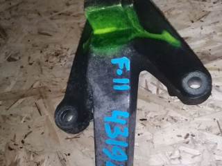 кронштейн КПП Ford Focus 2 поколение CB4 2008, 1.6 л., бензин, 1326812