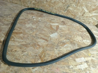 уплотнитель двери Chevrolet Cruze 1 поколение J300 2012, 1.6 л., бензин, 95021342