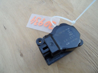 моторчик заслонки печки Ford Focus 3 поколение CB8 2011, 1.6 л., бензин