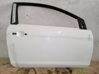 дверь передняя правая Ford Focus 2 поколение CB4 2008, 1.6 л., бензин