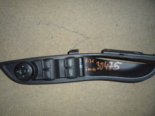 блок управления стеклоподъемниками Ford Focus 3 поколение CB8 2011, 1.6 л., бензин