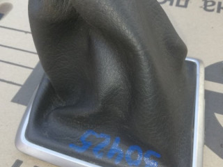 чехол рычага КПП Ford Focus 2 поколение CB4 2008, 2.0 л., бензин