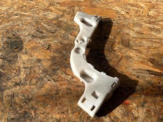 кронштейн (крепление) Ford Focus 3 поколение CB8 2013, 1.6 л., PNDA, бензин, 5МКПП, хетчбэк 5 дв., BM51-A17E851