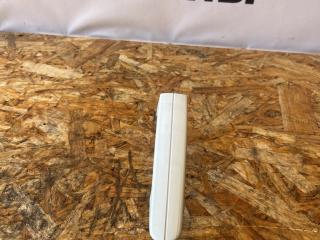 ручка наружная Ford Focus 3 поколение CB8 2012, 1.6 л., i-VTEC, IQDB, бензин, 5МКПП, frozen white, хетчбэк 5 дв., передний привод, правый руль, 1738727