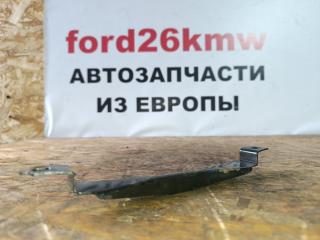 крепление аккумулятора Ford Focus 3 поколение CB8 2012, 1.6 л., i-VTEC, IQDB, бензин, 5МКПП, frozen white, хетчбэк 5 дв., передний привод, правый руль, AM5110718