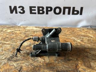 фланец (тройник) системы охлаждения Ford Focus 2 поколение [рестайлинг] CB4 2009, 1.8 л., QQDB, бензин, МКПП, хетчбэк 5 дв., 6G9G8K556AA