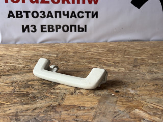 ручка внутренняя потолочная Ford Focus 3 поколение CB8 2011, 1.6 л., i-VTEC, PNDA, бензин, МКПП, panther black (metallic), хетчбэк 5 дв., передний привод