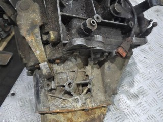 КПП механическая (МКПП) Peugeot 406 1 поколение [рестайлинг] 2001, 20TE06