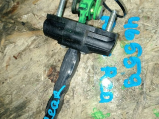 ограничитель открывания двери Ford Focus 3 поколение CB8 2012, 1726441