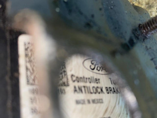 блок ABS Ford Mondeo 5 поколение 2019, 2.0 л., R9CH, бензин, вариатор, передний привод, GG98-2C555-AD, 2184652, GG98-2C555-MD