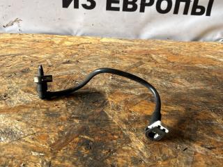 трубка топливная Ford Focus 3 поколение CB8 2012, 1.6 л., VVT-i, PNDA, бензин, робот, panther black (metallic), хетчбэк 5 дв., передний привод, правый руль, AV619A322-AA