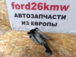 накладка крыла внутренняя прав. Ford Focus 3 поколение CB8 2012, 1.6 л., i-VTEC, IQDB, бензин, 5МКПП, frozen white, хетчбэк 5 дв., передний привод, правый руль, BM51-A02476-AE