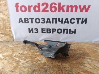 накладка крыла внутренняя лев. Ford Focus 3 поколение CB8 2011, 2.0 л., TDCi, UFDB, дизель, робот, moondust silver (metallic), хетчбэк 5 дв., передний привод, правый руль, BM51-A02477-AE