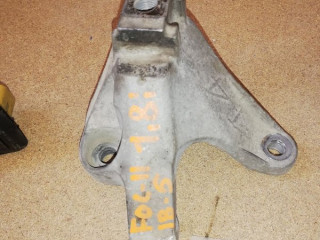 кронштейн КПП Ford Focus 2 поколение CB4 2008