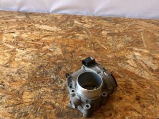 заслонка дроссельная Ford Focus 3 поколение CB8 2012, 1.6 л., i-VTEC, IQDB, бензин, 5МКПП, frozen white, хетчбэк 5 дв., передний привод, правый руль, 7S7G-9F991-CA